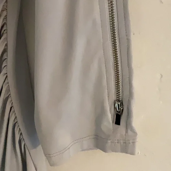 Cache Gray & Silver Metallic Blouse w/Zipper Details, Size M - Picture 4 of 7